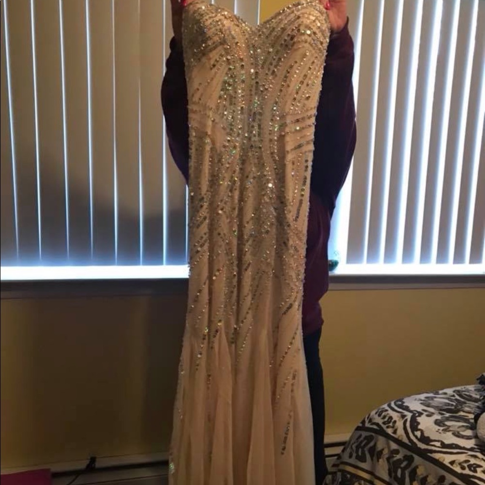 Prom dress